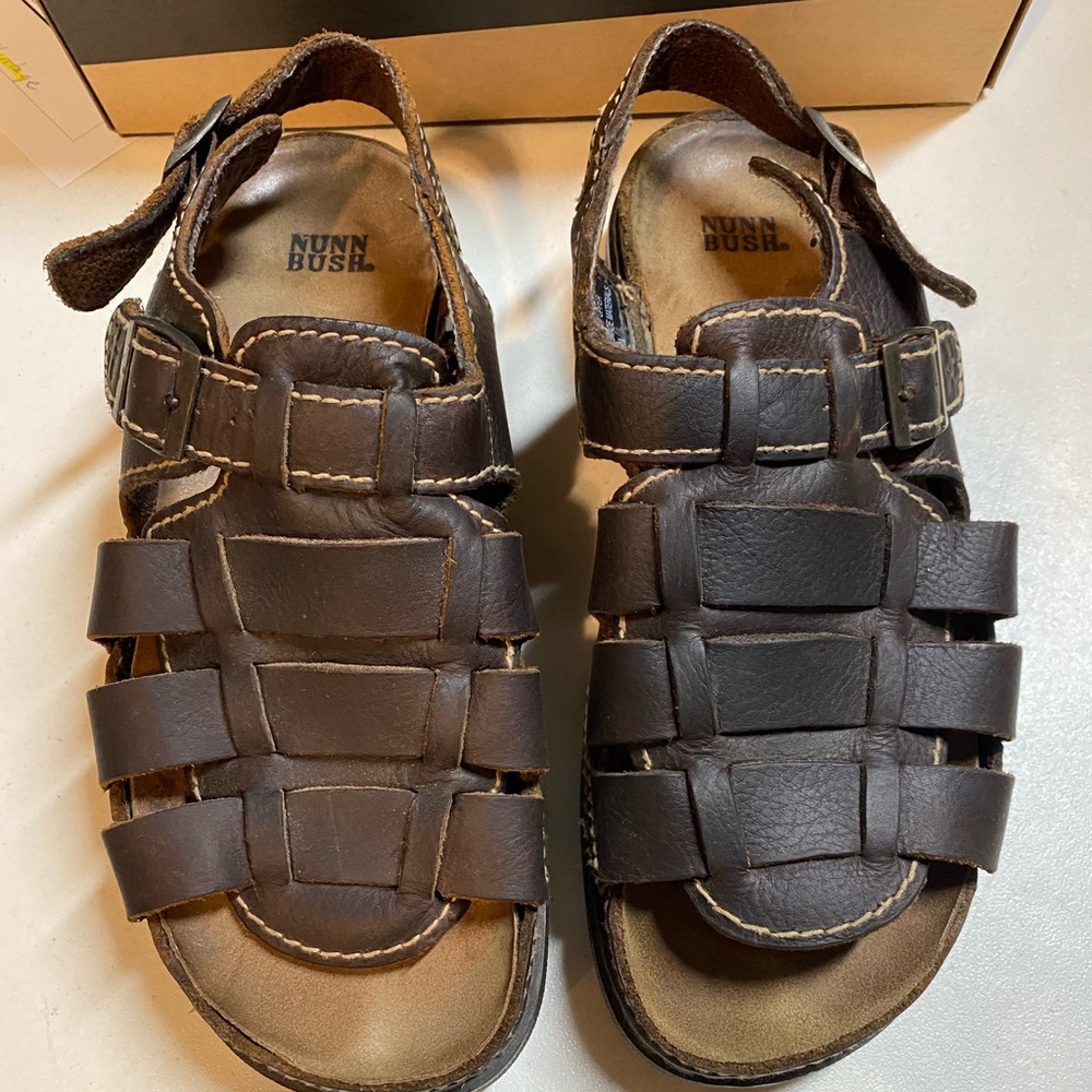 MENS NUNN BUSH SZ 1/ BUXTON BROWN TUMBLE SANDALS WORN ONCE ORIG OWNER SHOES